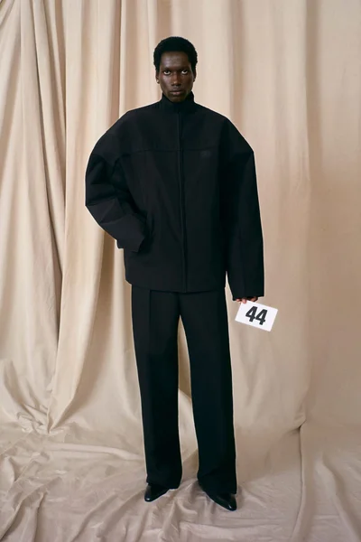 Look 44